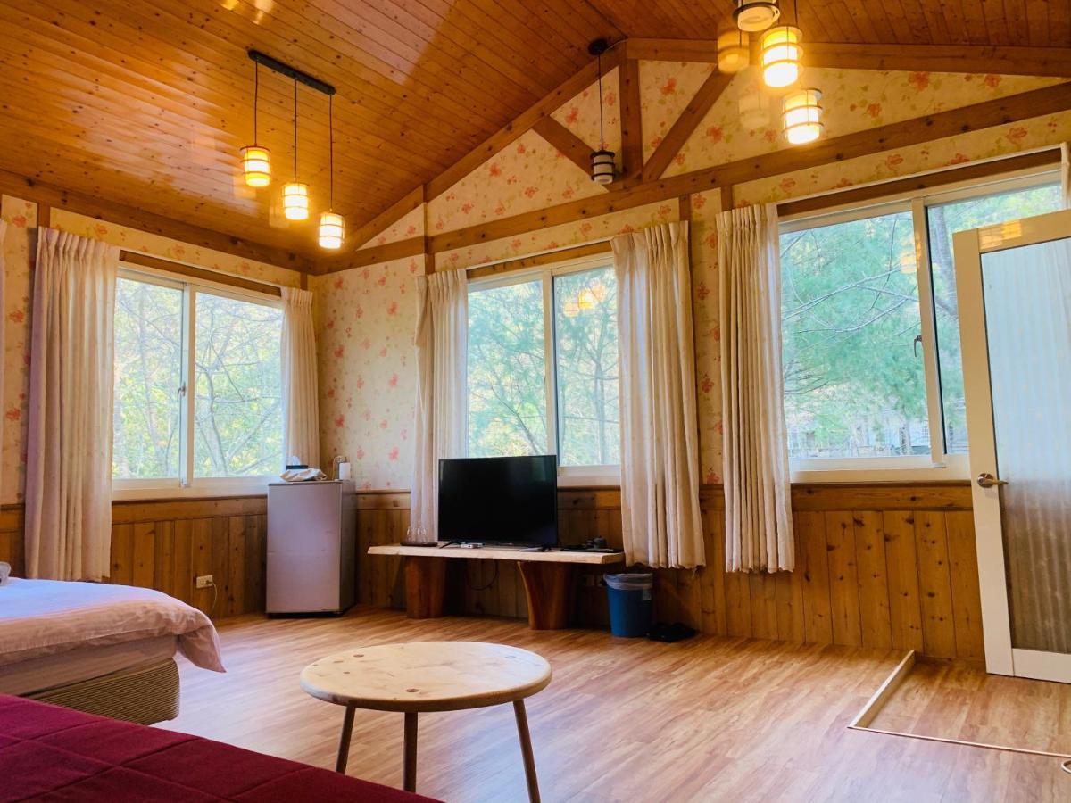 Apartmán 森之秘湯 Mhuwe Hotspring Renai Exteriér fotografie